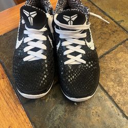 Nike Kobe 6 Protro Size 8.5