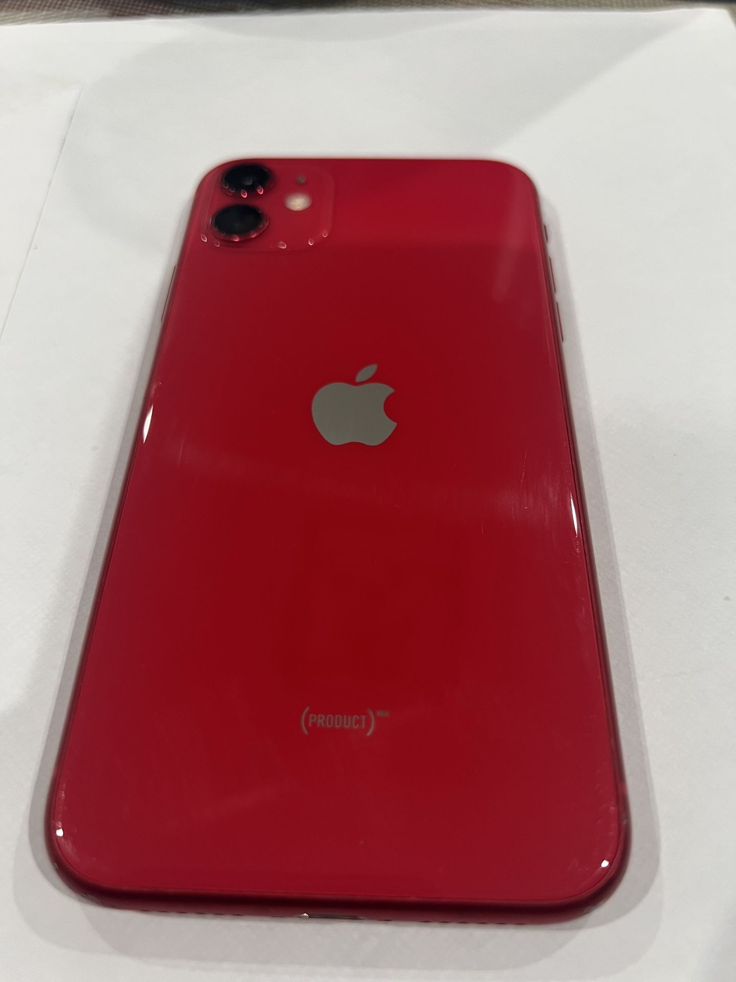 iPhone 11 No Cracks ($140) (cash)64GB