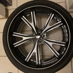 Set Of 4 Forgiato Rims New Tires. 