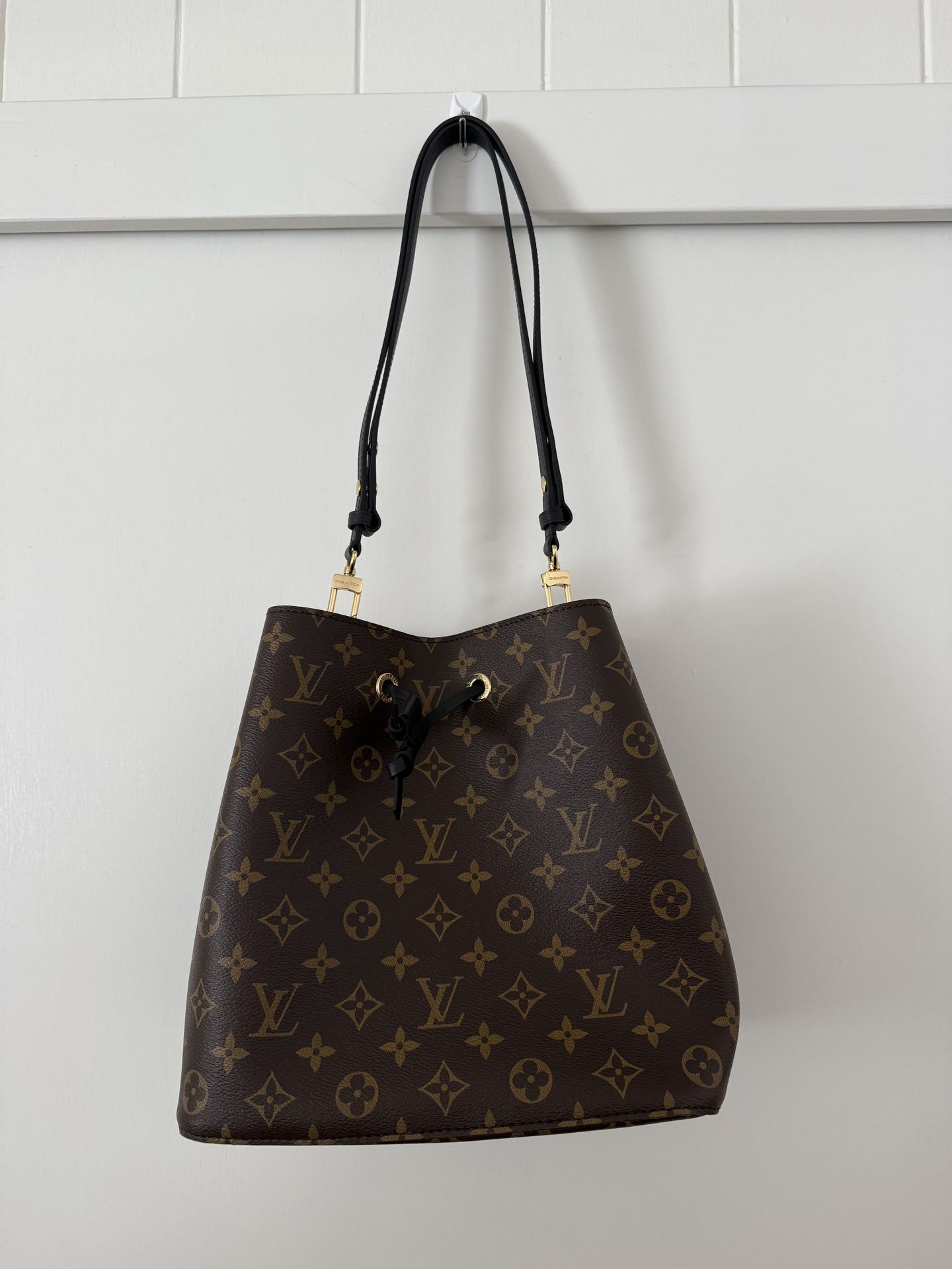 Louis Vuitton NeoNeo MM