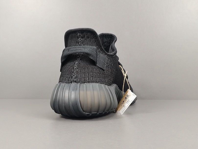 Yeezys 350 V2