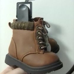 Baby Boots Size 2c