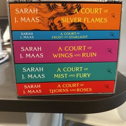Court Of Thorns And Roses Series Set