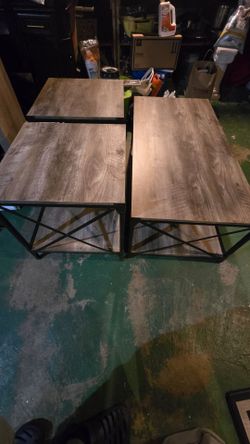 Coffee table set