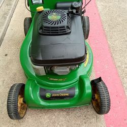 Jhon Deere Lawnmower Self Propelled Kawasaki 