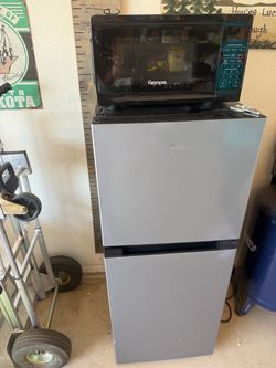 Midea Mini Fridge with Kenmore Microwave