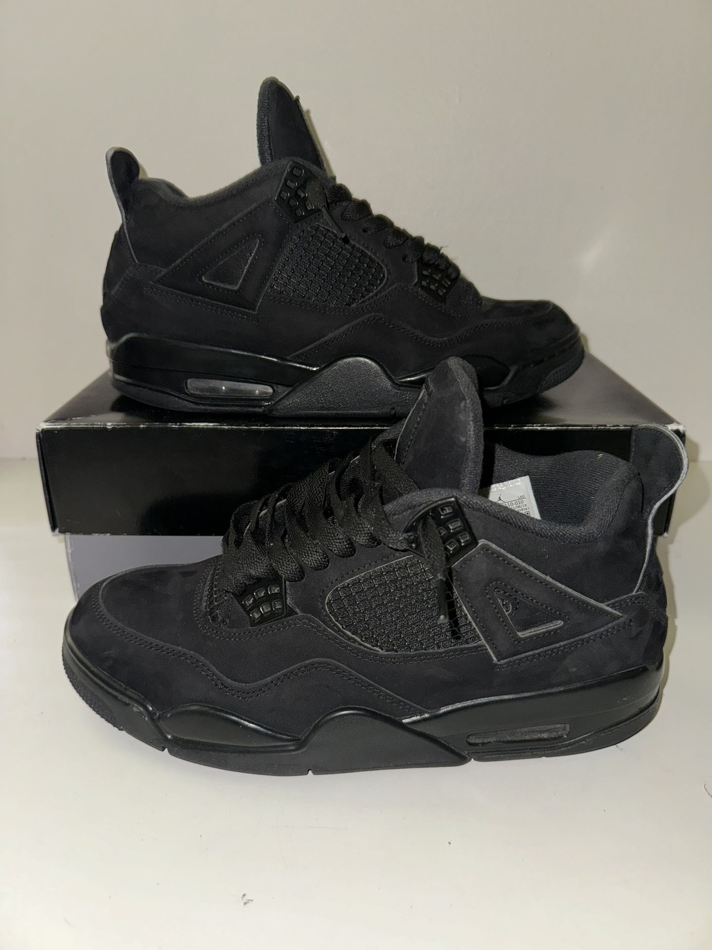 Jordan 4 Black Cats MISMATCH SIZE 9.5/10