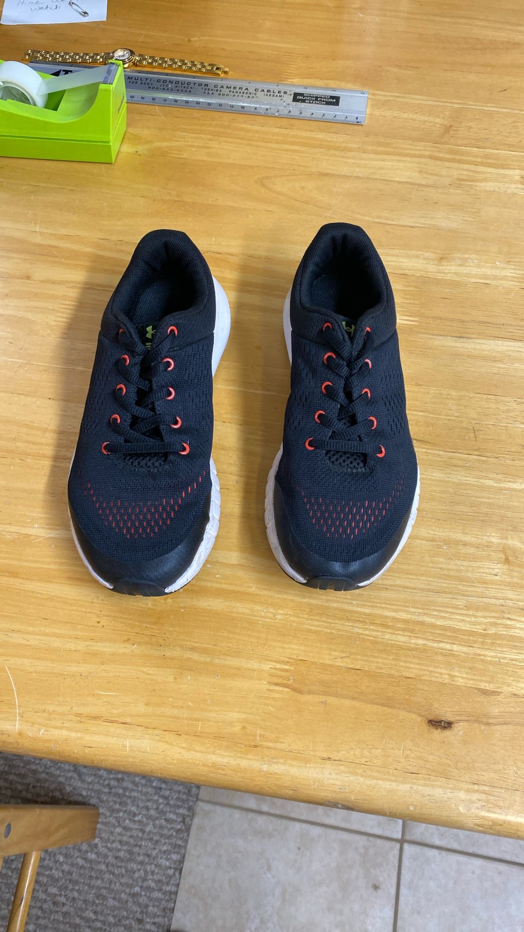 Under Armour 3Y Boys Sneakers