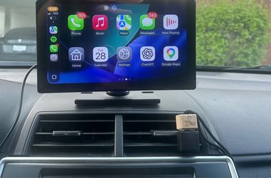 Wireless Apple CarPlay & Android Auto 11.3” Smart Screen + Backup Camera (New)