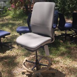 TWO LIKE NEW STEELCASE AMIA HIGH ADJUSTING OFFICE CHAIRS 