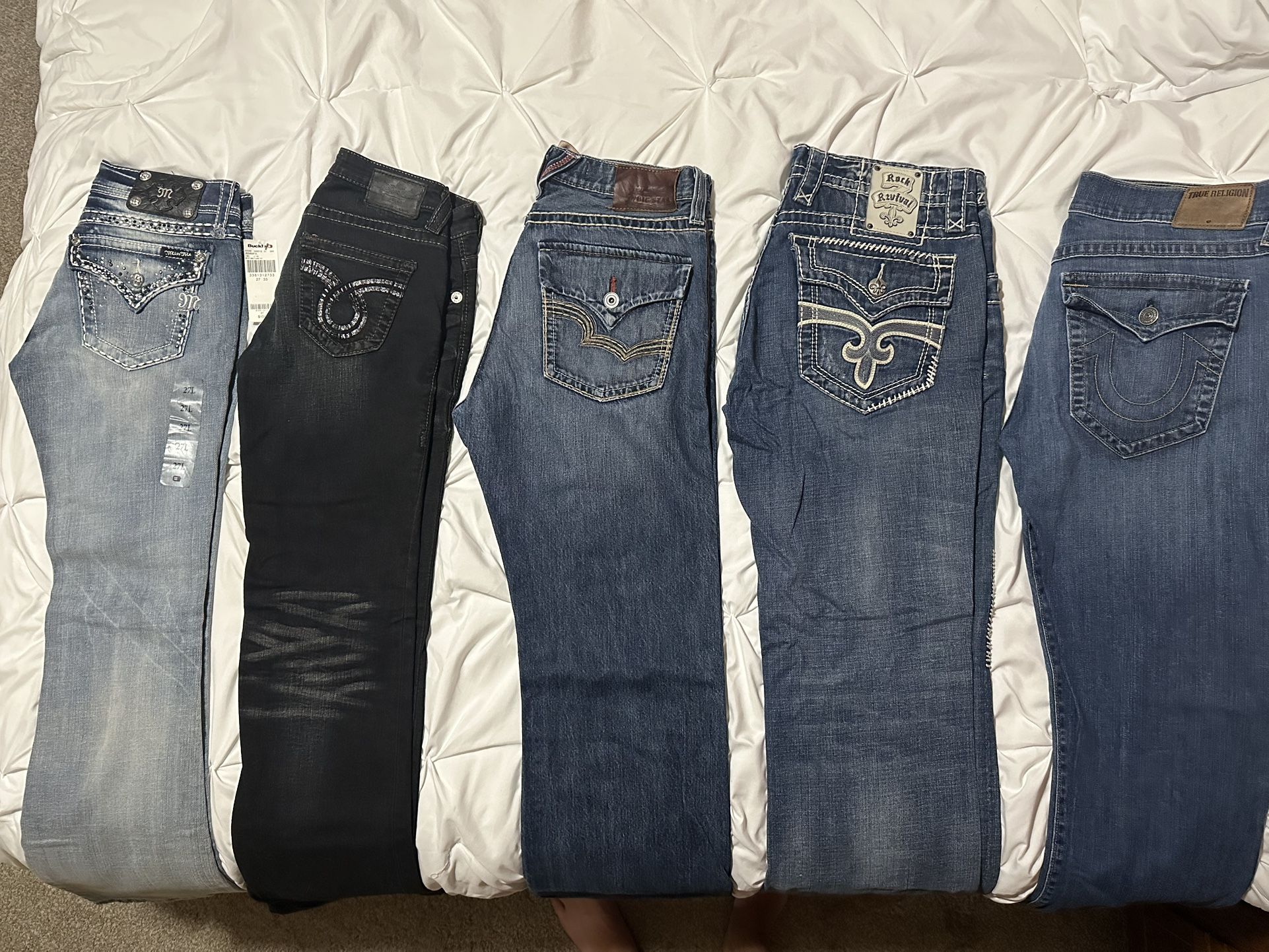 Buckle Jeans