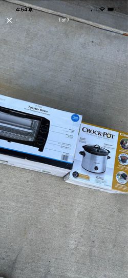 Toaster over and crockpot brand new