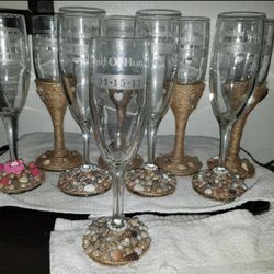 Personalized Wine Glasses For Wedding, Sweet 16, and Special Occasions 