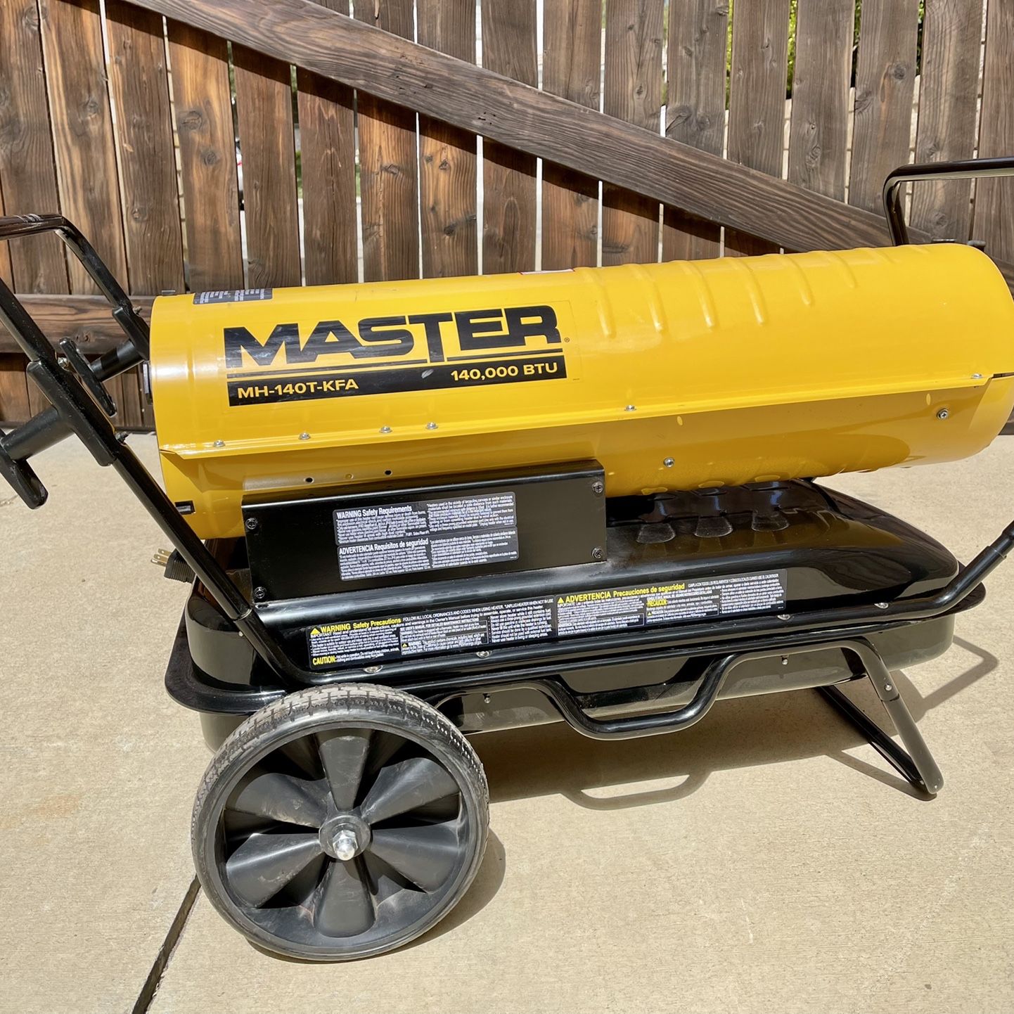 Master MH-140T-KFA Forced Air Torpedo Heater, 140,000 BTU, Kerosene/Diesel  for Sale in Menifee, CA - OfferUp