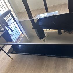 Living Room Tables 