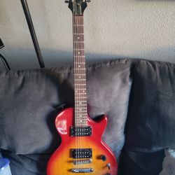 Epiphone Special Gibson Guitar