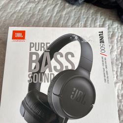 Headphone 