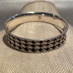 Premier Designs Bangle 