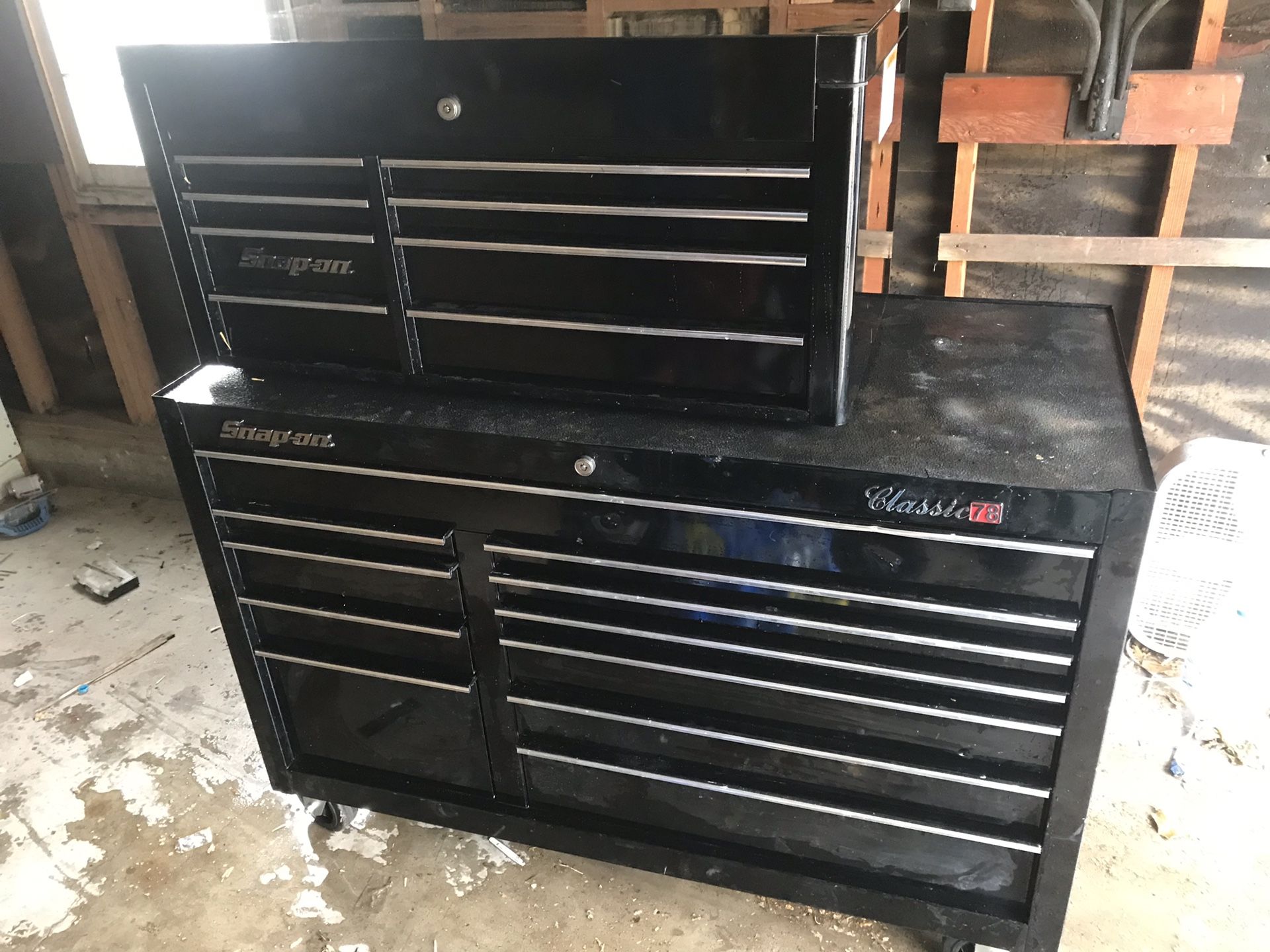 Snap-On tool box.