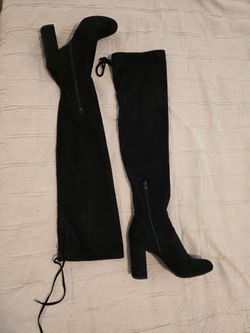 Chic Black Over-The-Knee Thigh High Boots – Size 6.5