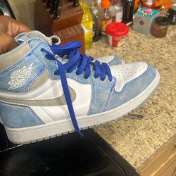 Jordan 1 Royal Blue