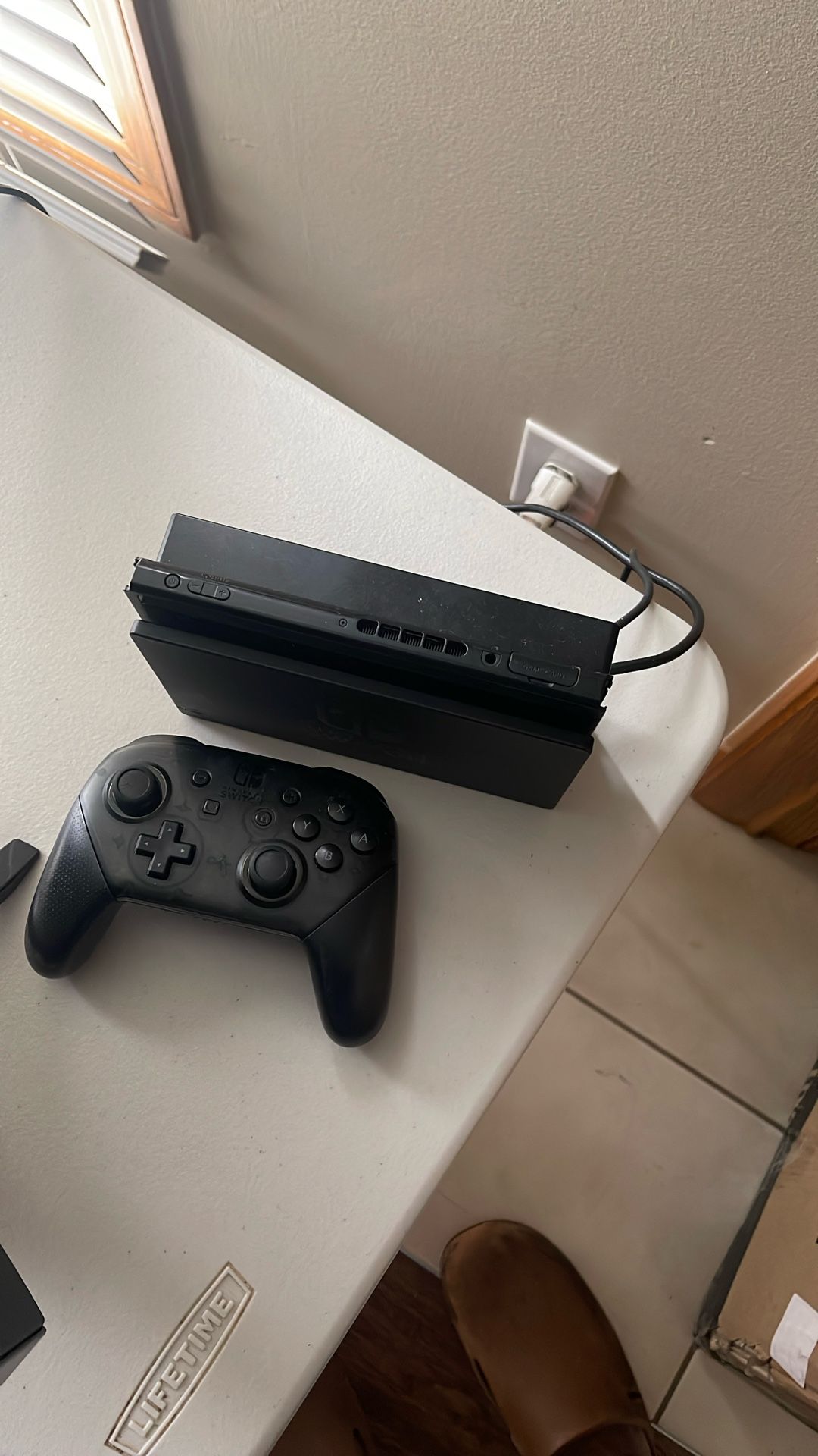 New Nintendo Switch Comes With Everything Willing To Talk About Prices