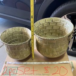 Set of 2 Metal Plant Holders / Basket Style
