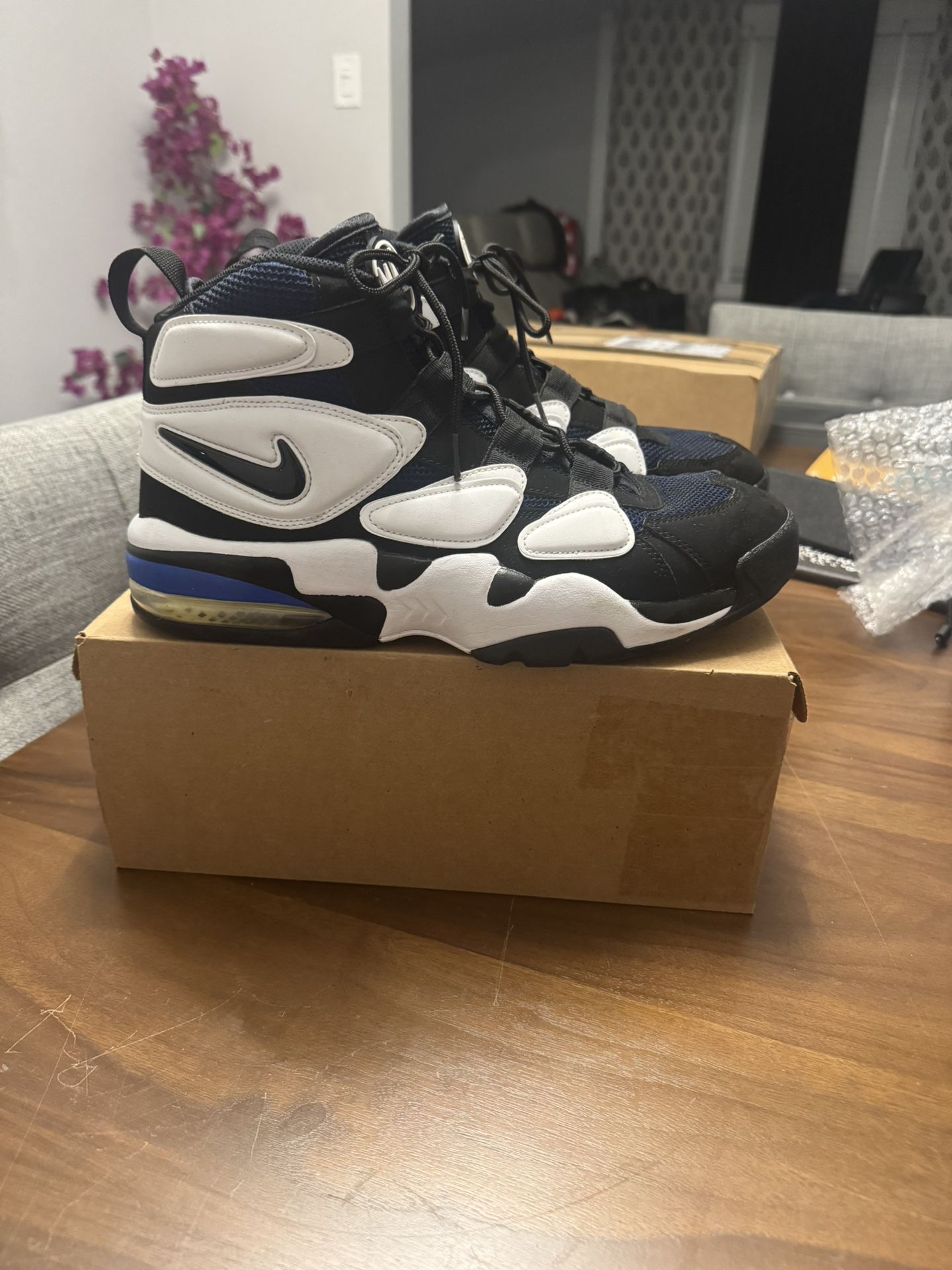 Nike Air Max Uptempo 2