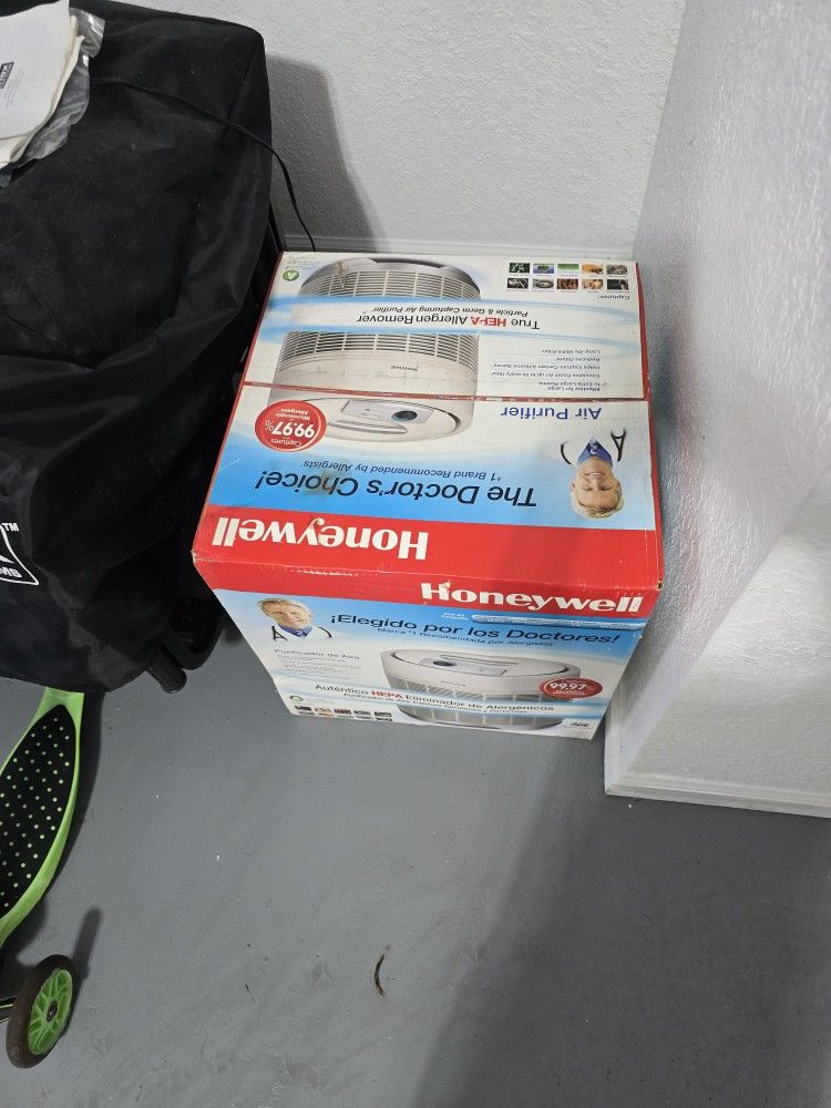 Honeywell Air Purifier BRAND NEW,NEVER OPENED