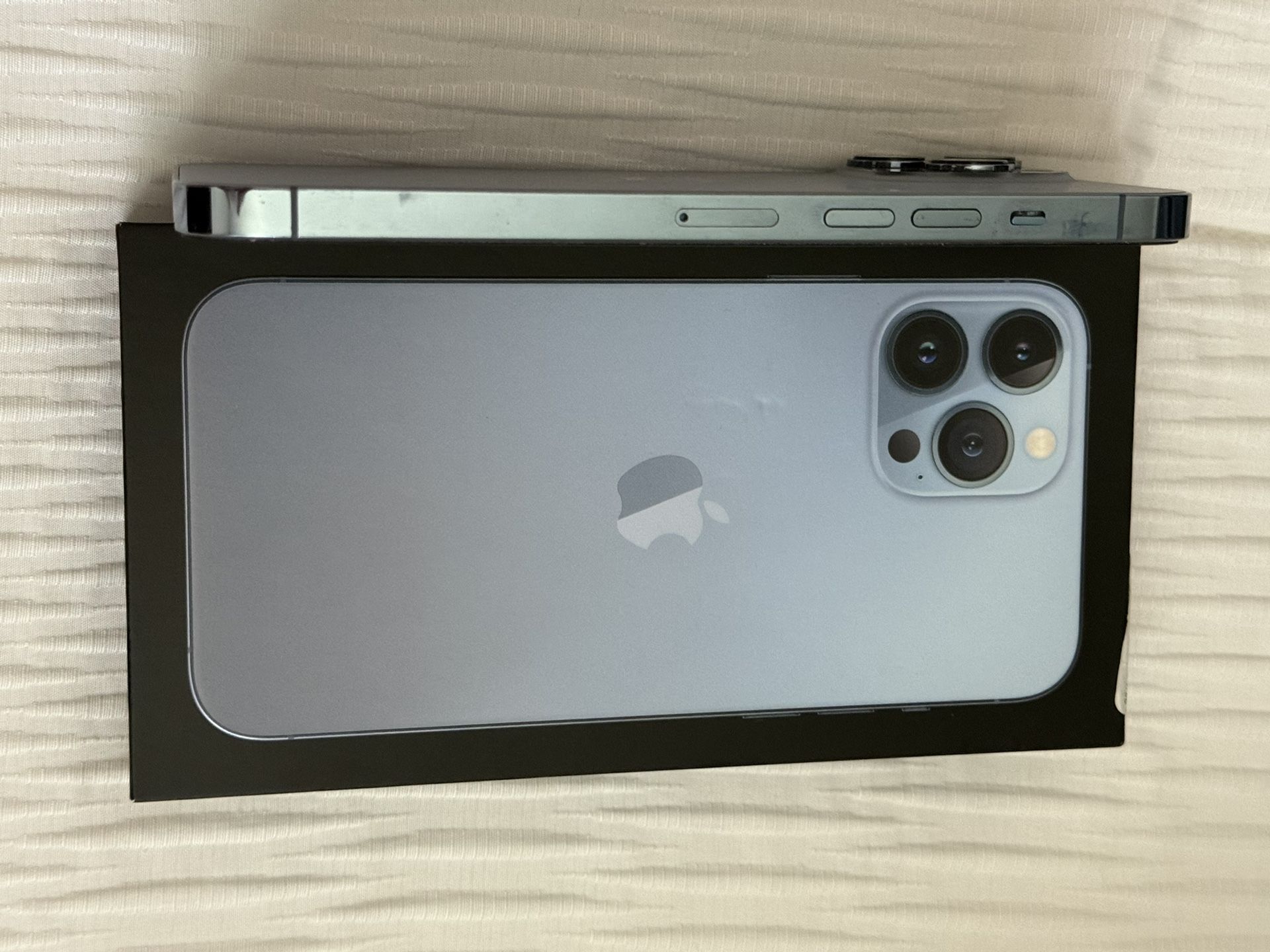 iphone 13 Pro Max 256GB Unlocked