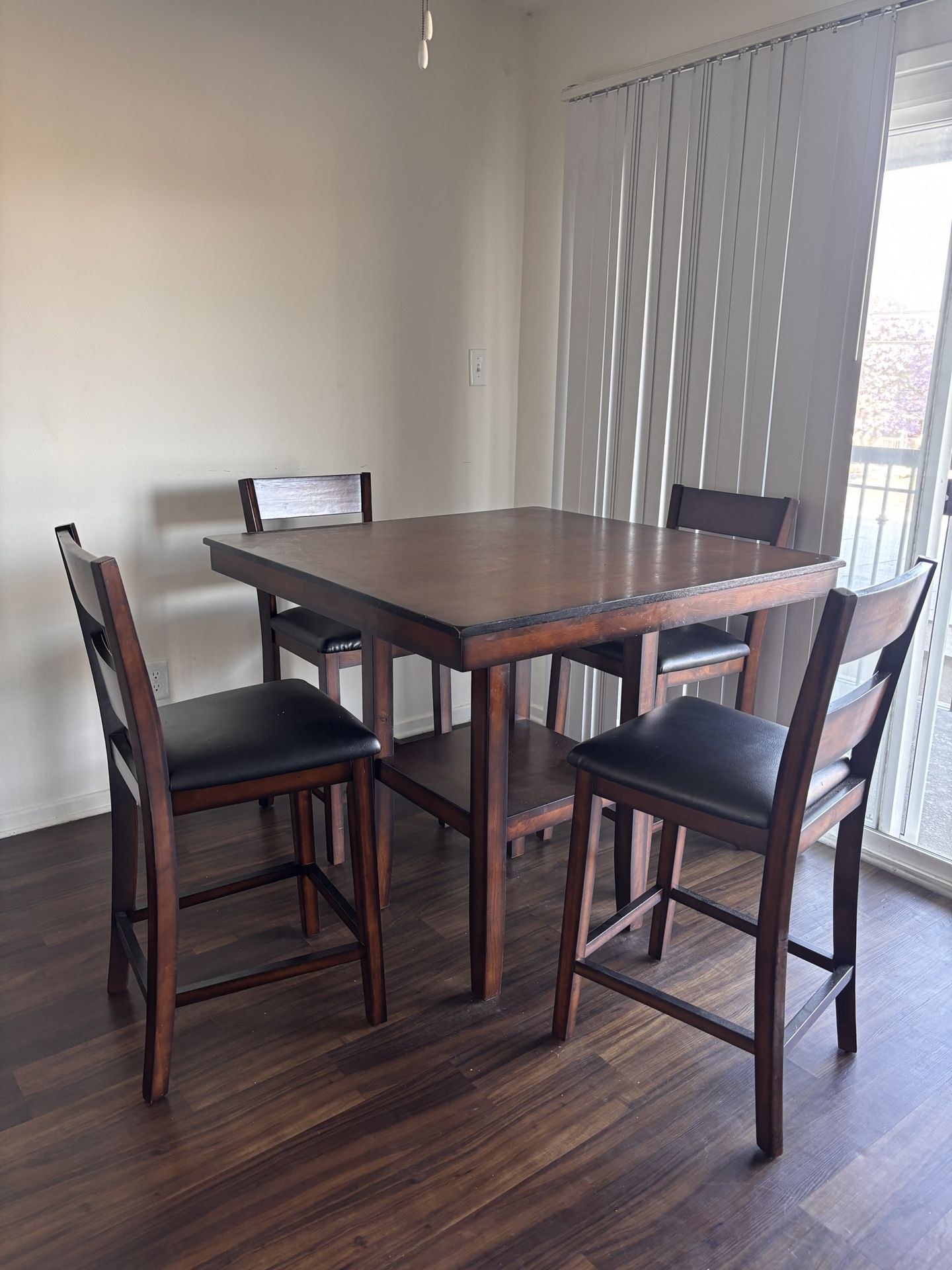 Dining Room Table Set