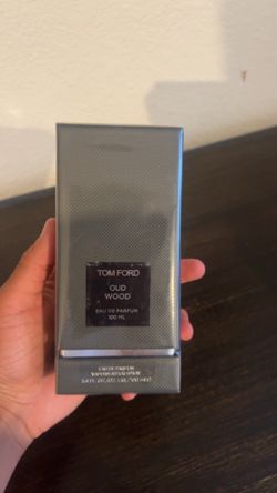 Tom Ford Oud wood