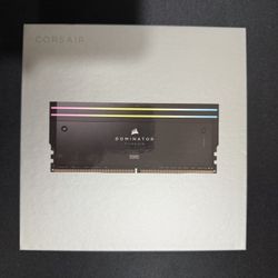 CORSAIR Dominator Titanium RGB DDR5 RAM 96GB (4x24GB) DDR5 6000MHz CL30