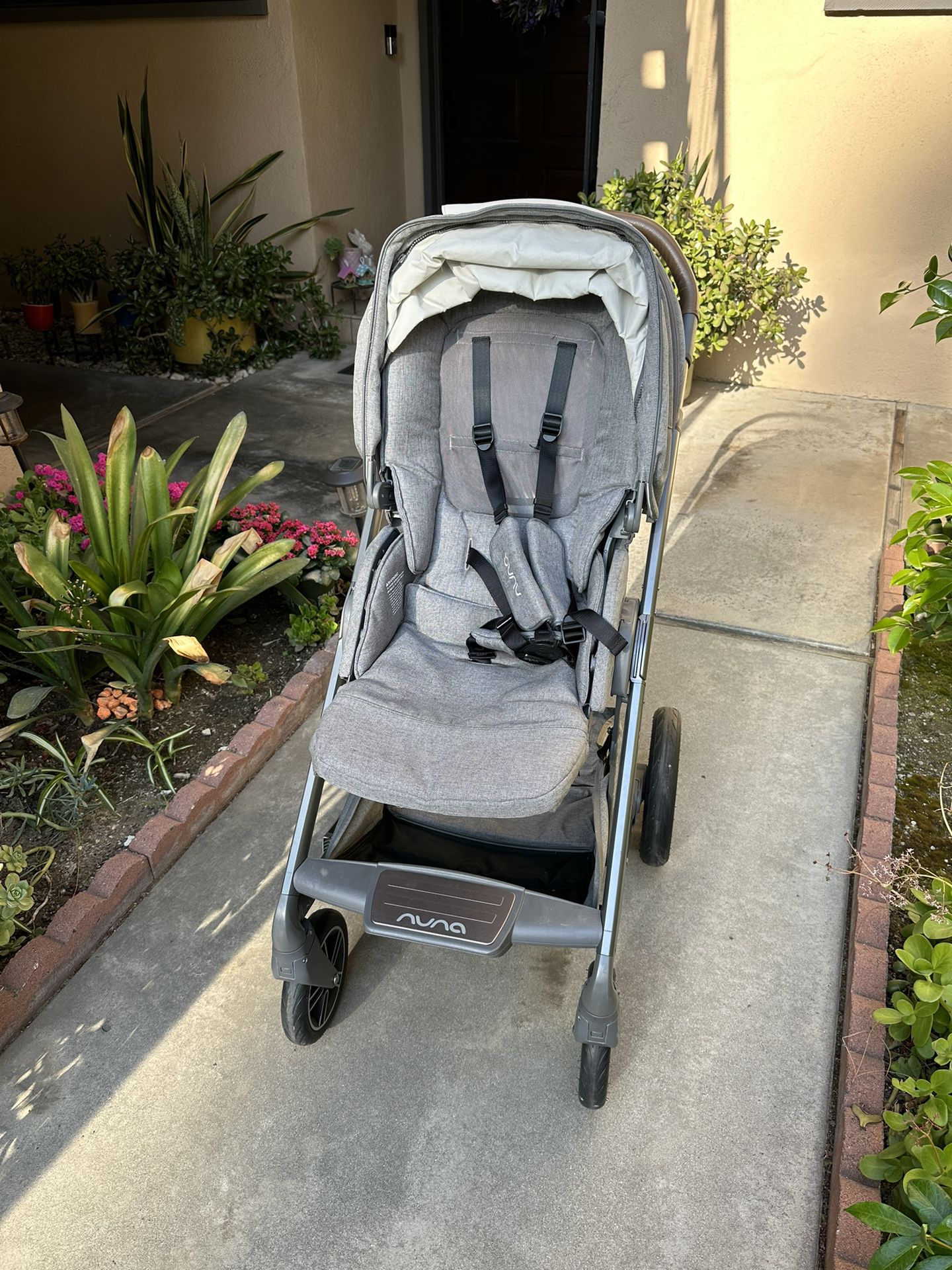 Nuna Mixx Next Baby Toddler Stroller Travel System