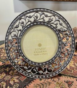 Round Ornate Silver Photo Frame 3.5x3.5