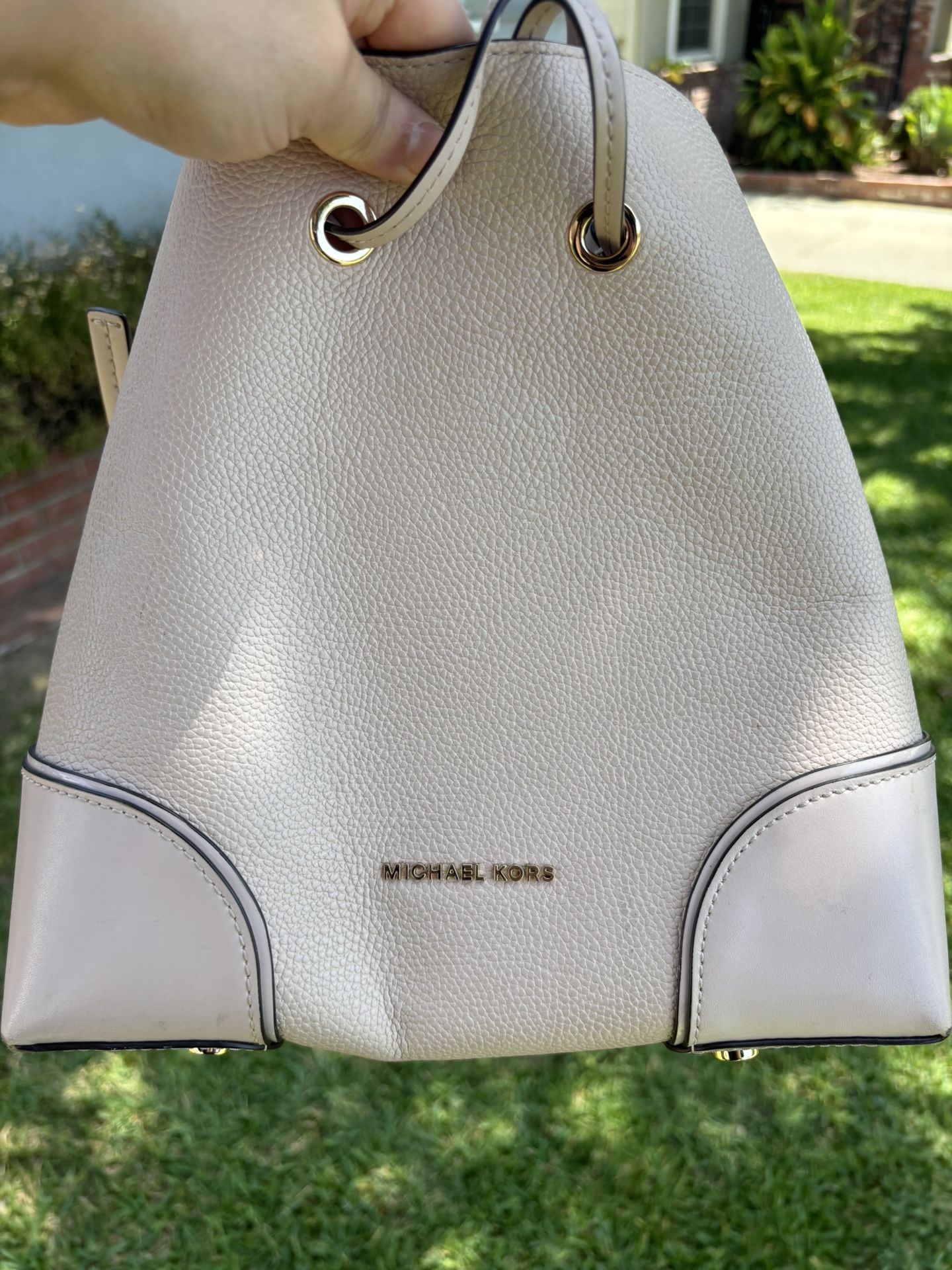 Michael Kors Drawstring Bucket Bag