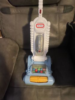 Little tikes baby toys  vacuum
