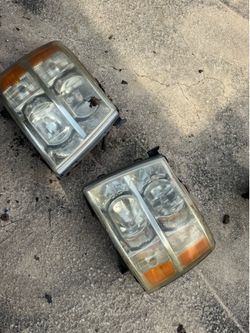 Chevy truck  2007–2013 Chevrolet Silverado 1500, 2500, or 3500 HD models.