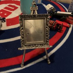 Easel Style Picture Frame 