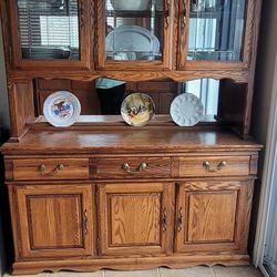 China Hutch With Lights