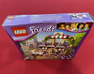 Lego Friends 6-12 COD # 41119 - Heartlake Cupcake Café 439 pcs
