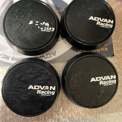Yokohama Advan Black Center Caps 73mm