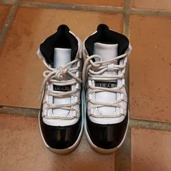 Air Jordan 11 Size 2y For Youth