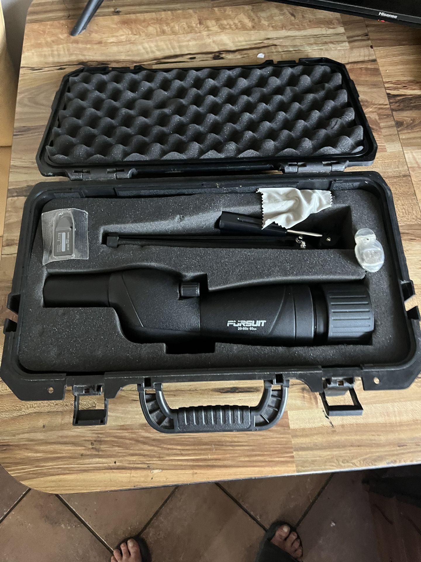 Pursuit Spotting scope