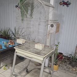 Jaula Gris Para Aves En Buenas Condiciones 