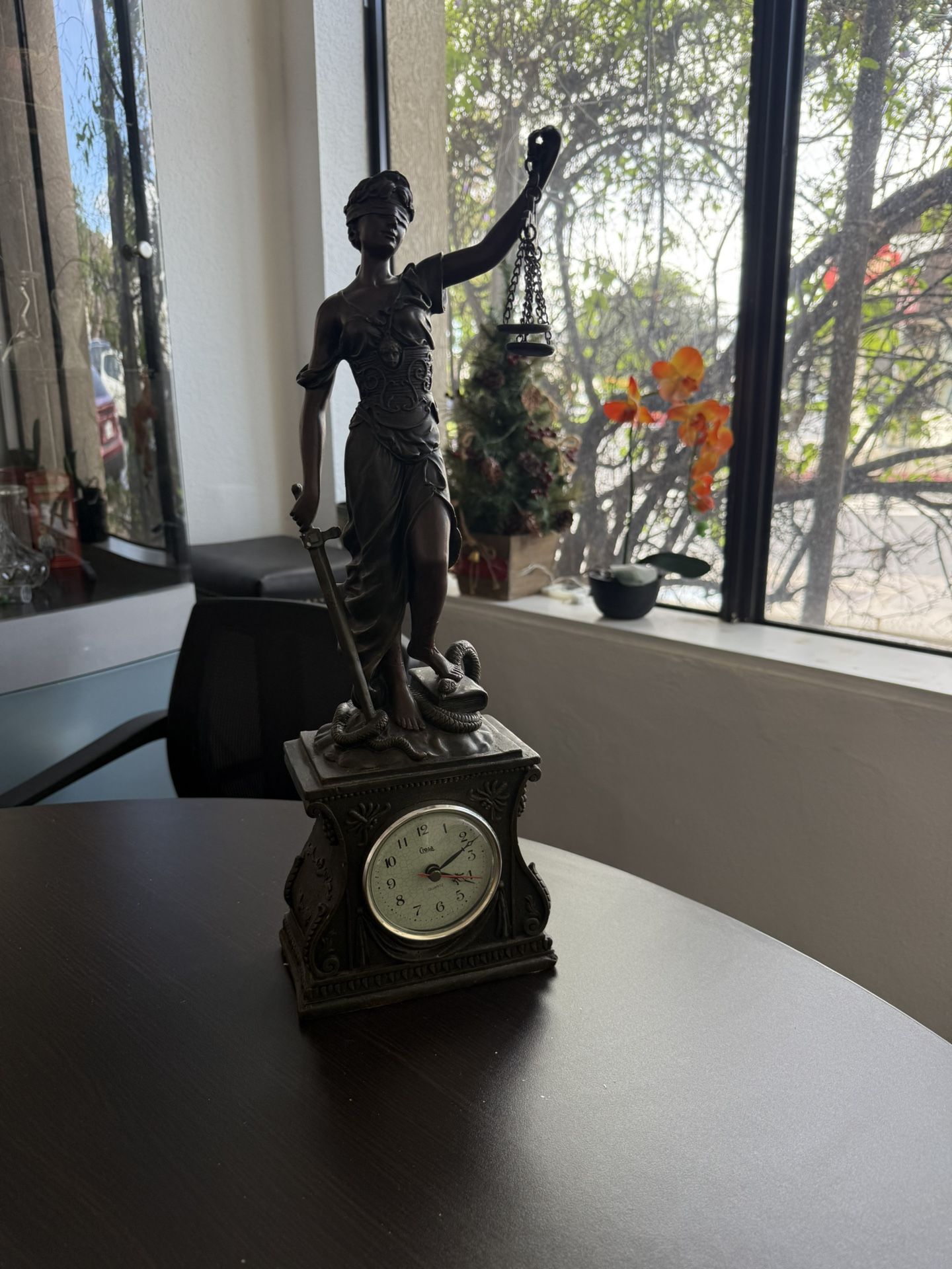 ⏰⚖️ FREE Lady Justice Clock Statue — Pickup in Glendale, CA ⚖️⏰