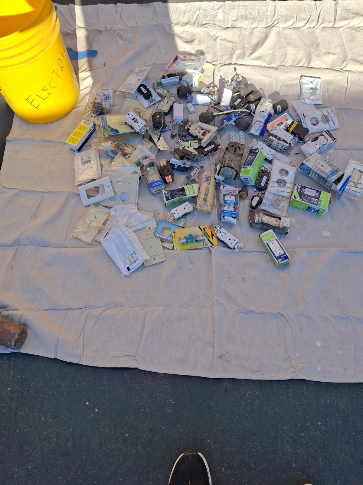 Random Electrical Bucket (new&used) $100 Everything