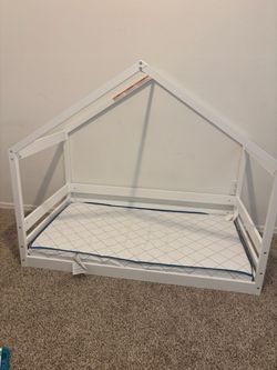 House Toodler bed