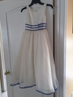 Girl dresses size 6-8