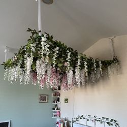 5’x6.5’ hanging flower canopy with lights